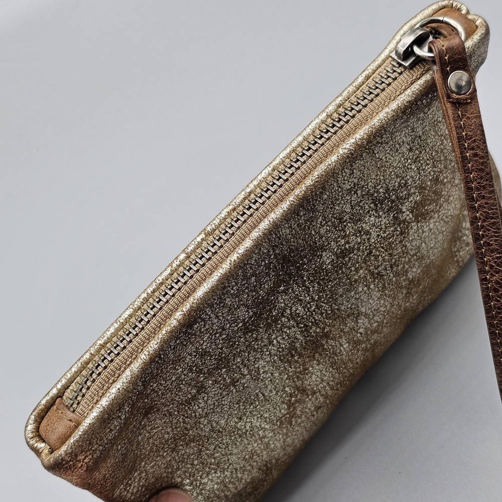 Rough & Tumble Rugged Luxury Made in Maine Gold Brown Wristlet Leather 7.5x4.5" - Picture 7 of 9